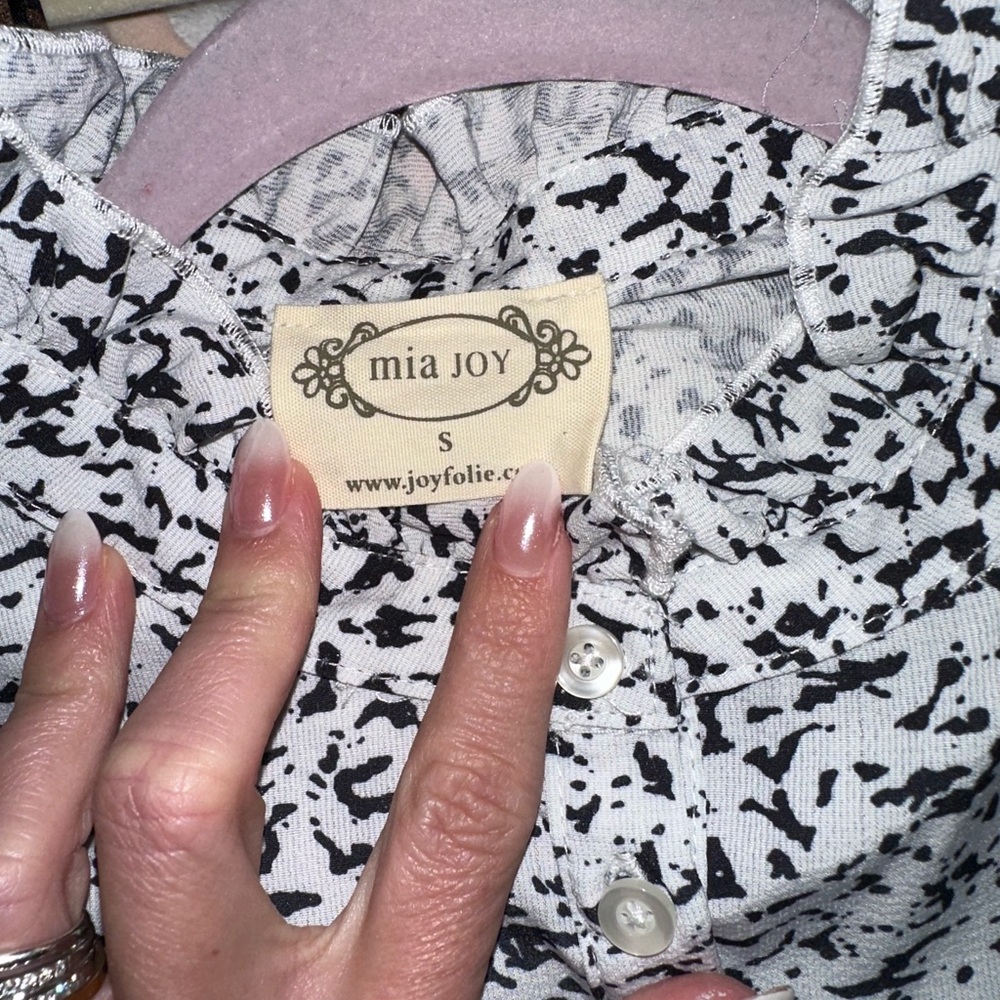 Joyfolie Blue and White Floral Midi Dress - Picture 4 of 4